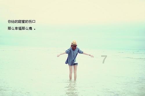 郭晶晶又赢麻了，霍启刚低调赴天津履职，大会上发言气场全开